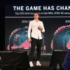 Datenanalyst Pascal Bauer referierte auf der AI Convention der IHK Schwaben über den Einsatz von Daten und KI im professionellen Sport. 